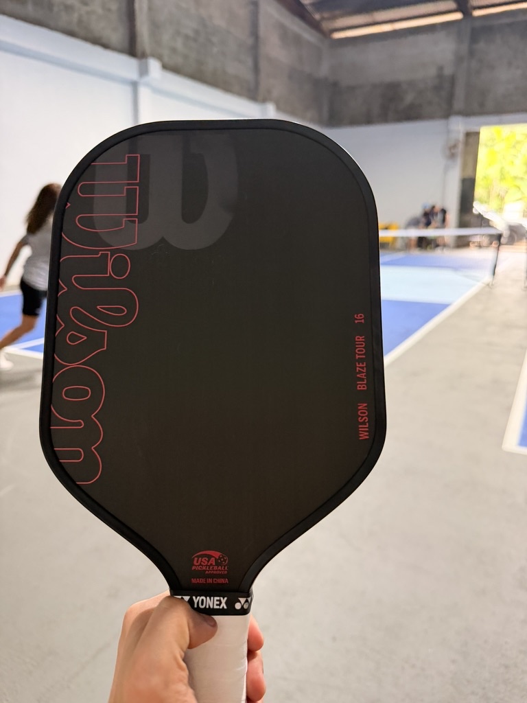 Wilson Blaze Tour 16mm — my first owned paddle