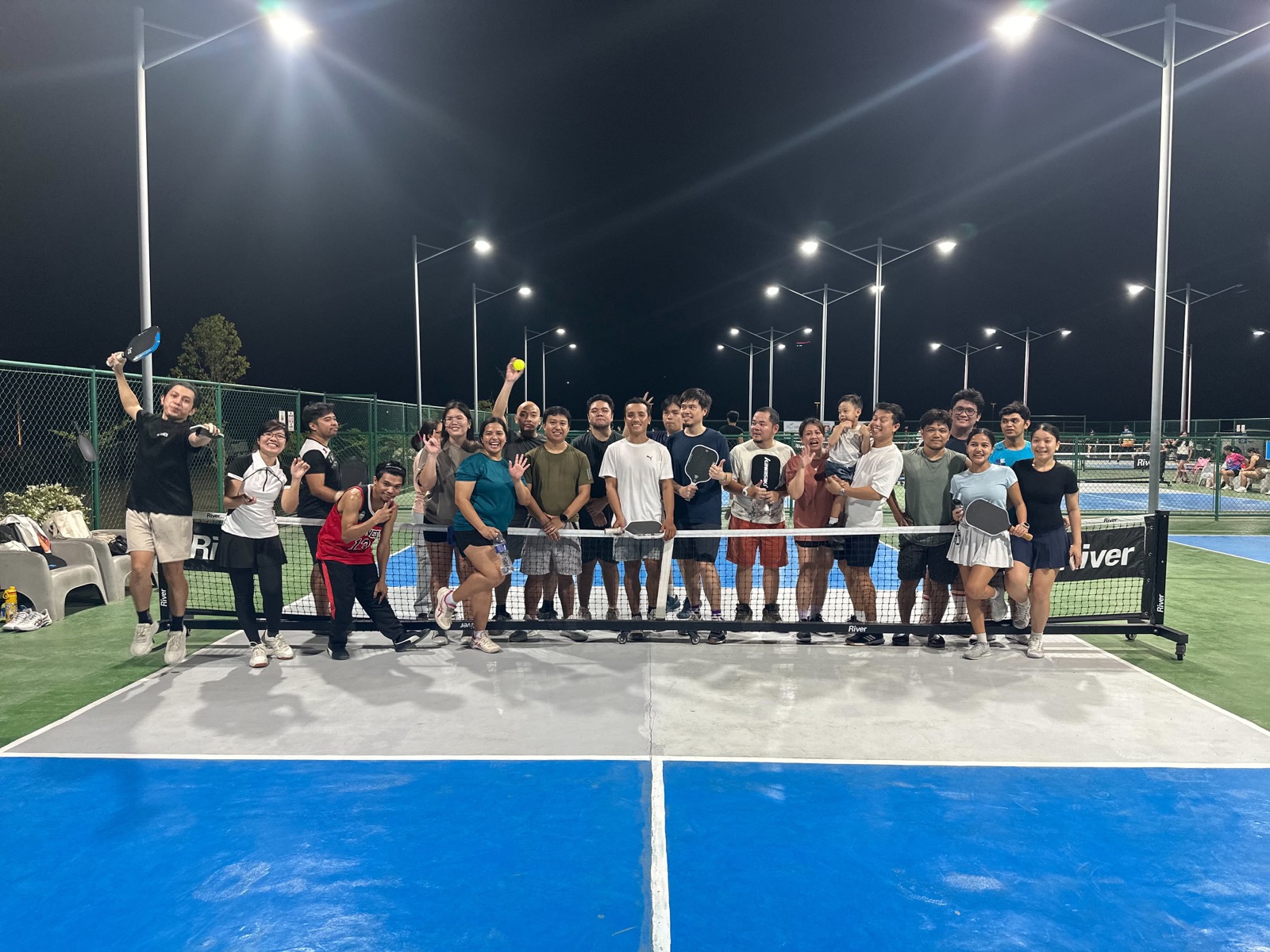 Open play at Pino Pickleball